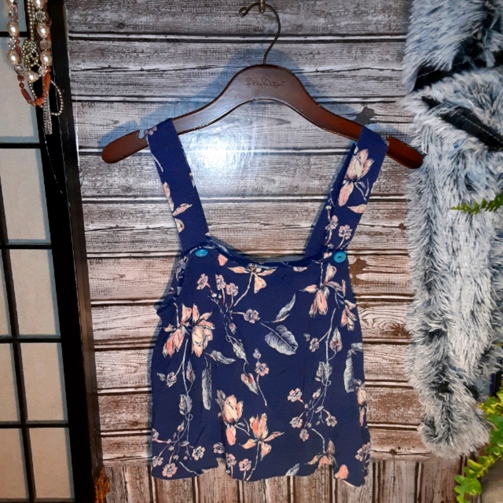Billabong floral crop top
